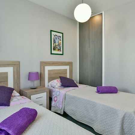Oasis Beach IX Puntaprima Apartment Torrevieja Exterior photo