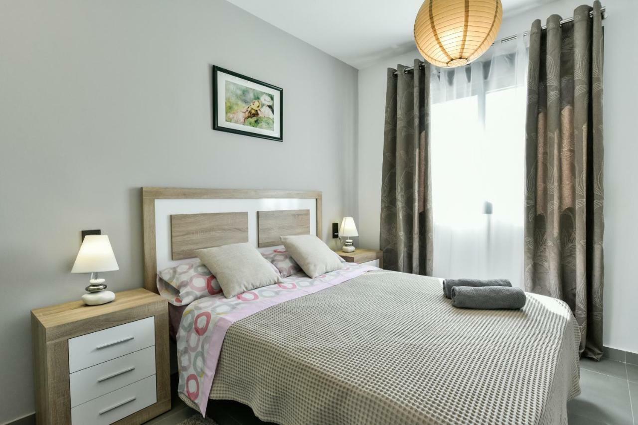 Oasis Beach IX Puntaprima Apartment Torrevieja Exterior photo